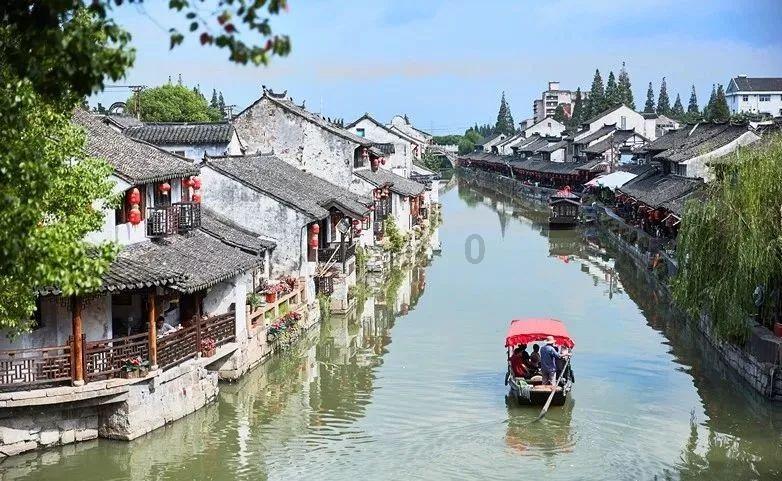 上升的五彩石